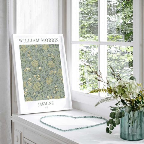 Arts and Crafts botanical wallpaper design