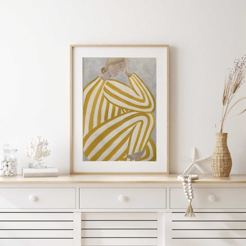 Warm neutral statement wall decor